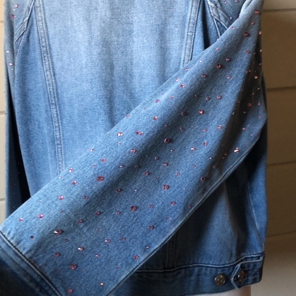 Custom Bedazzled Oversized Jean Jacket Size XS - Picture 10 of 17